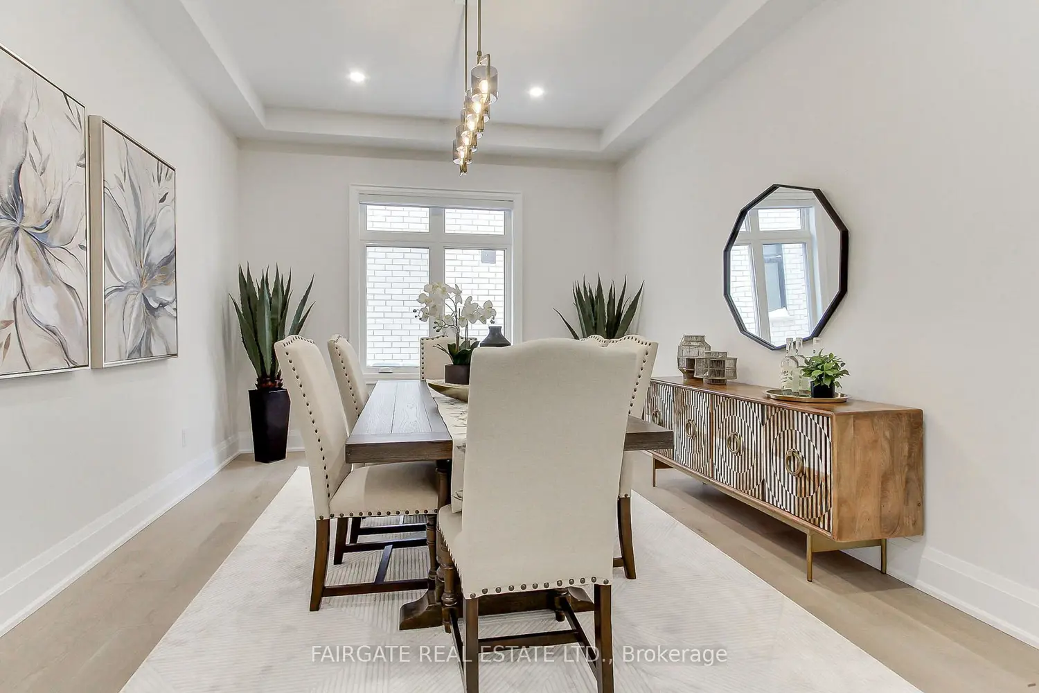 132 William Street photo 2