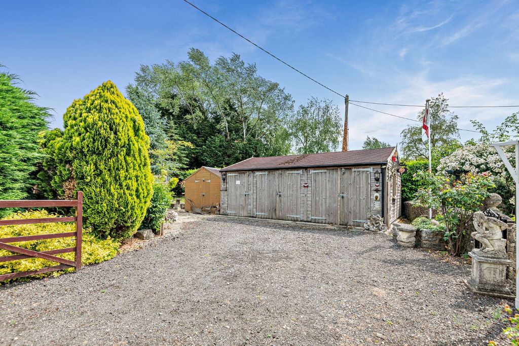 Additional image 15 of 3 bed detached house for saleTotterdown Lane, Fairford, Gloucestershire GL7