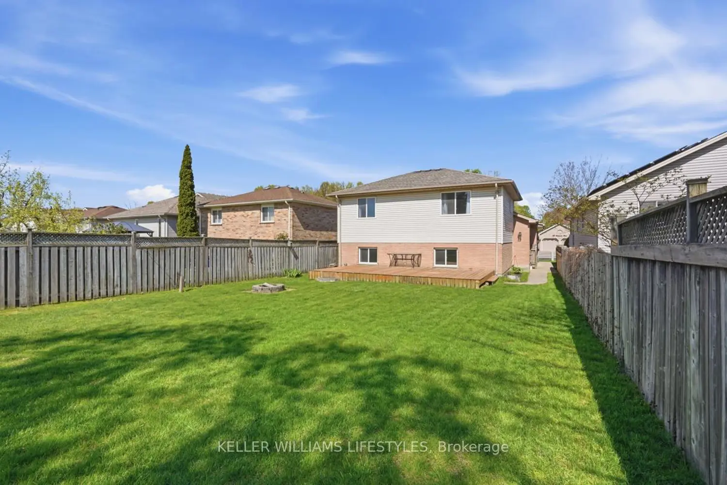54 Yarmouth Drive photo 3