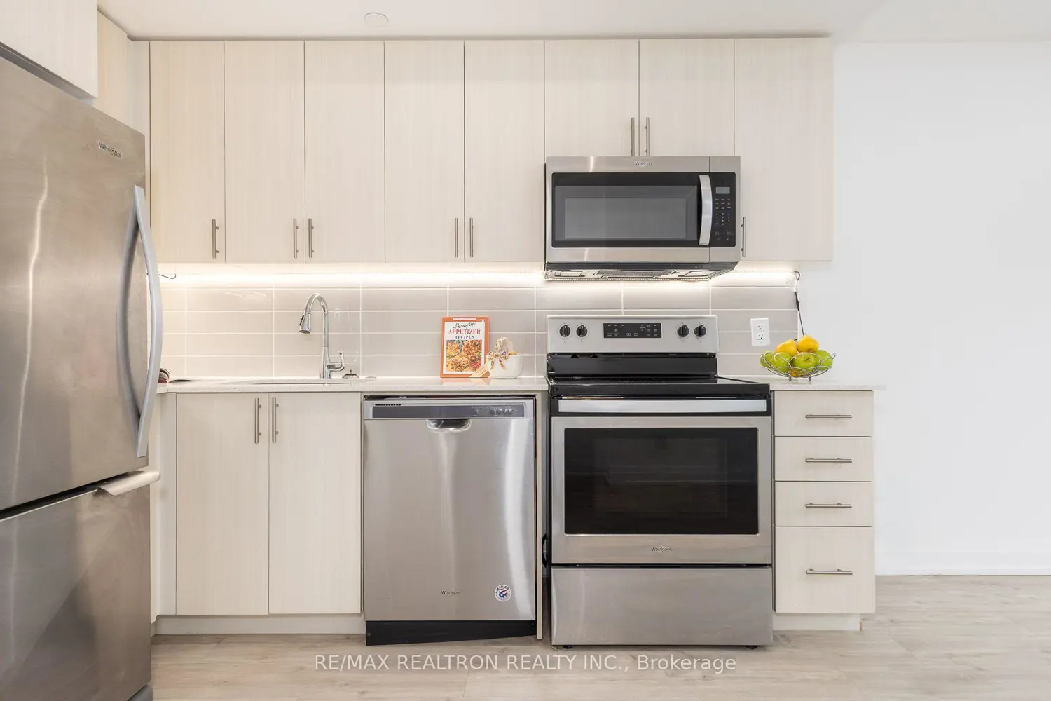 Additional image 11 of 591 Sheppard Avenue 310