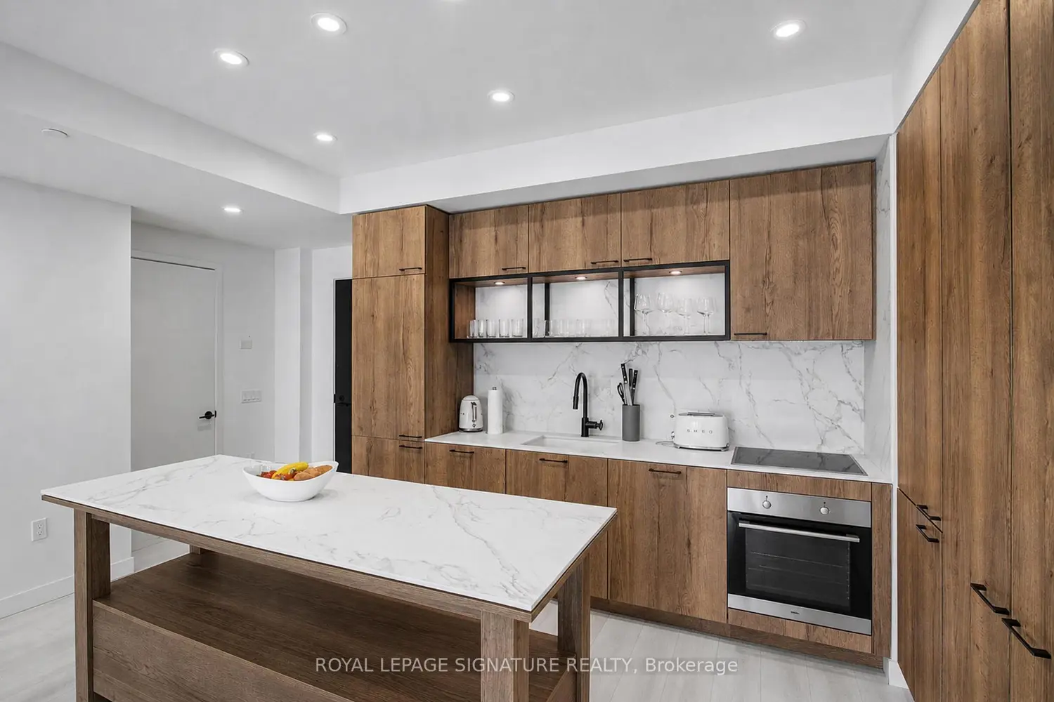 Additional image 6 of 505 Richmond Street 725