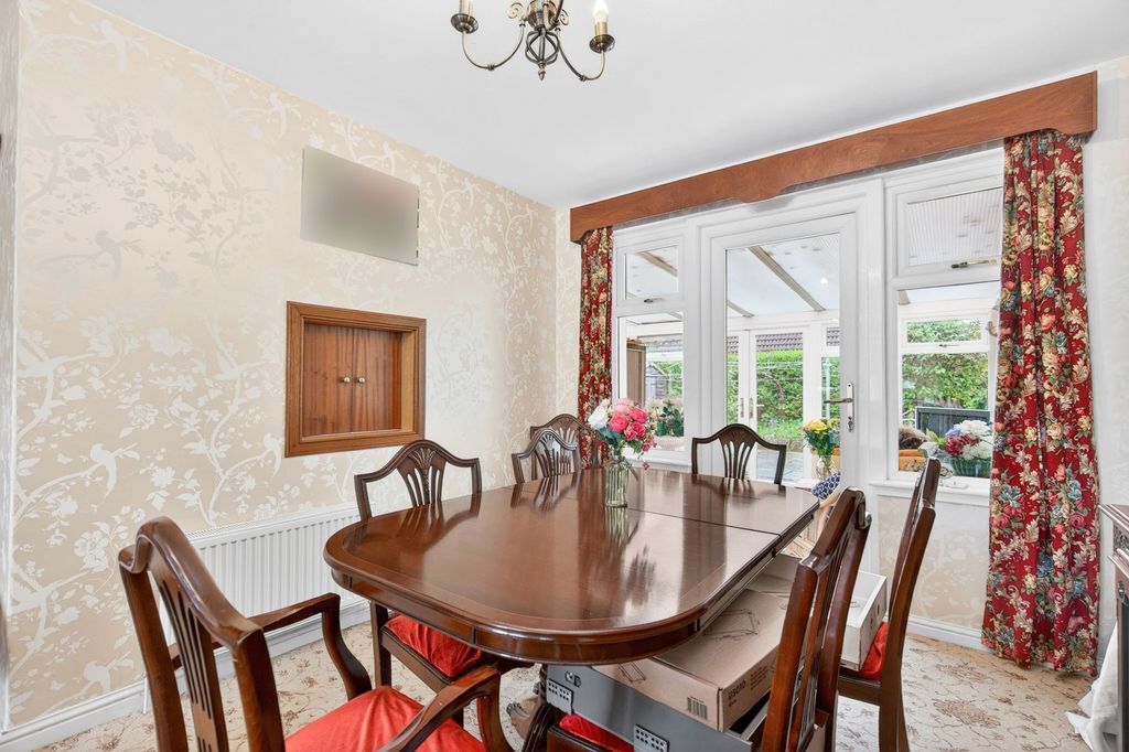 Additional image 4 of 4 bed semi-detached house for sale43 Oxgang Road, Grangemouth FK3
