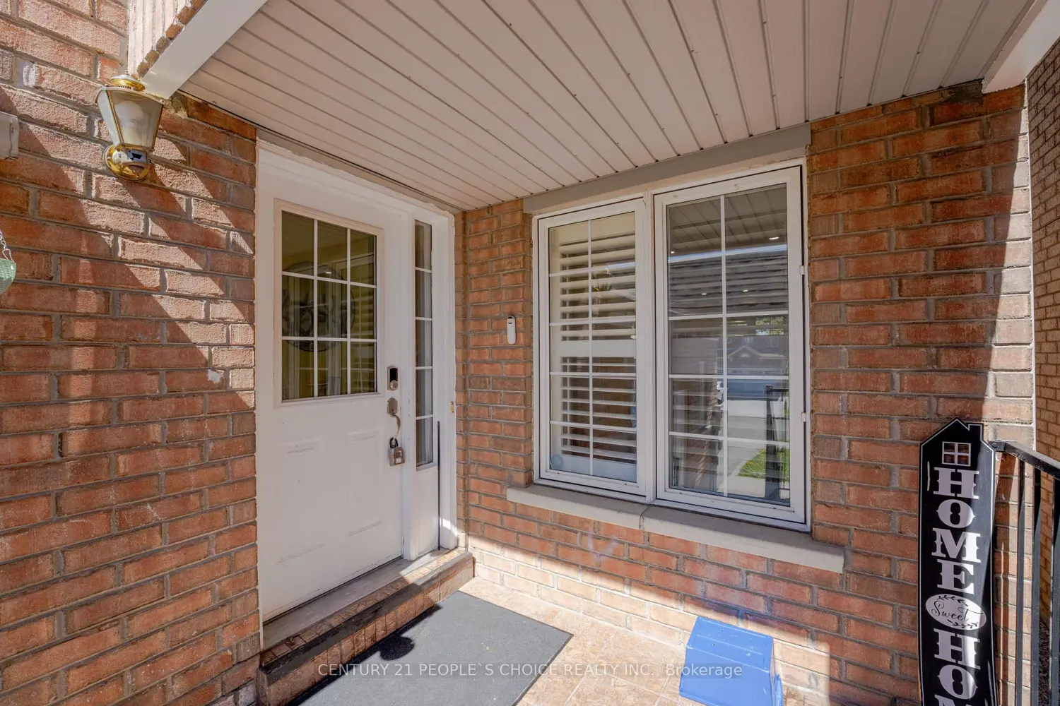 32 Summerdale Crescent photo 5