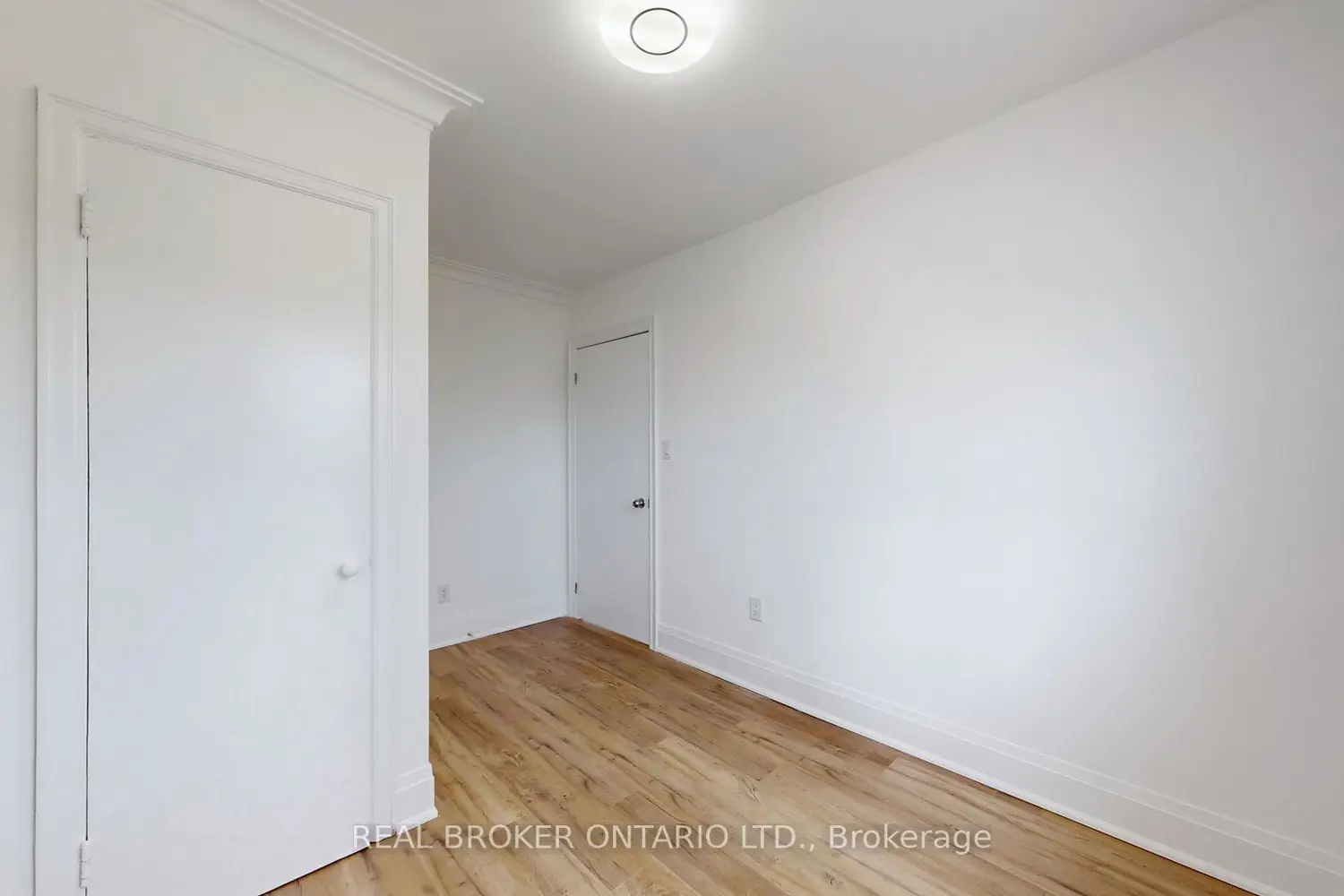 Additional image 15 of 451 Donlands Avenue
