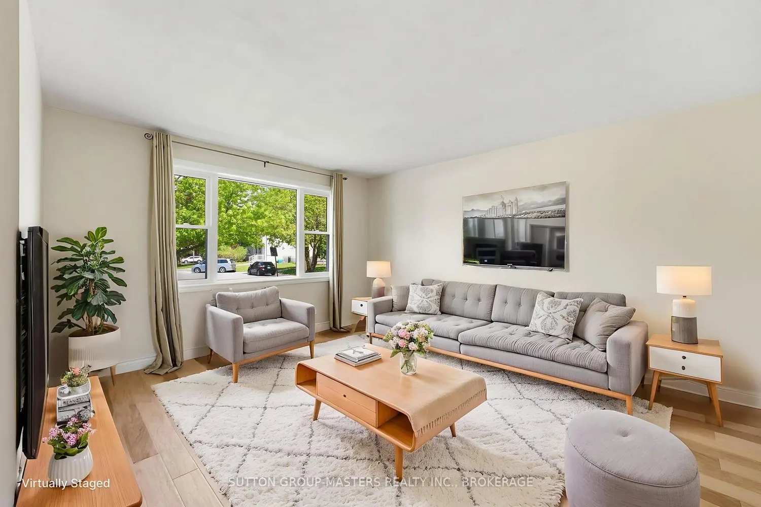 15 Camden Court photo 2