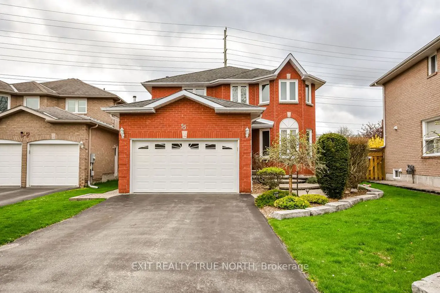 53 Etherington Crescent