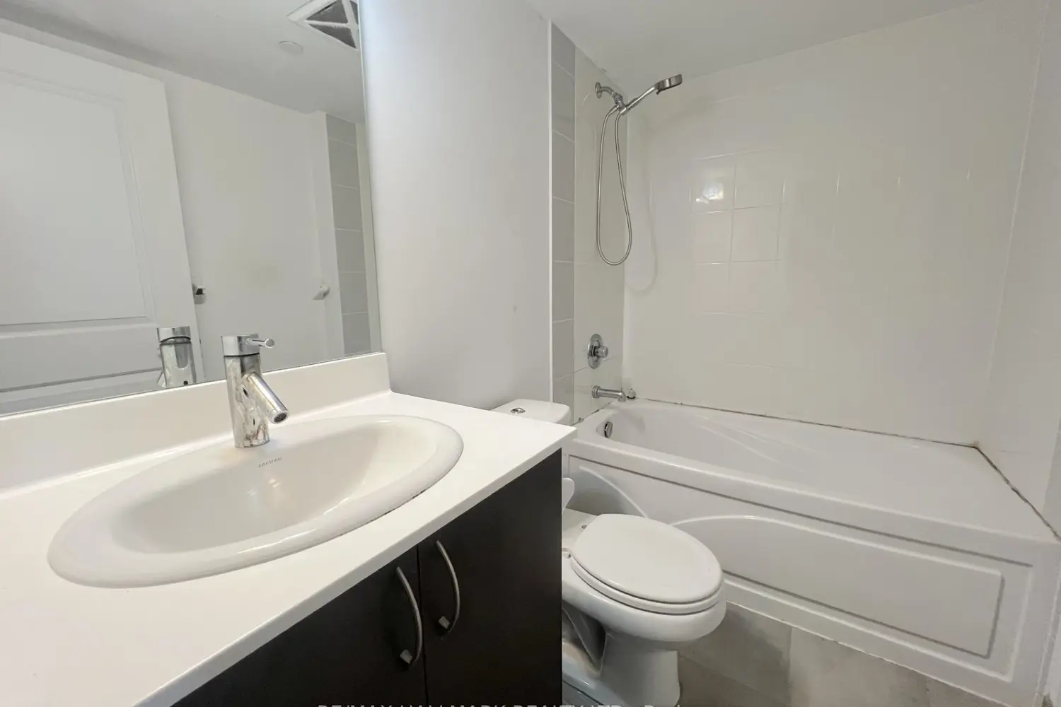 Additional image 8 of 5162 Yonge Street 607