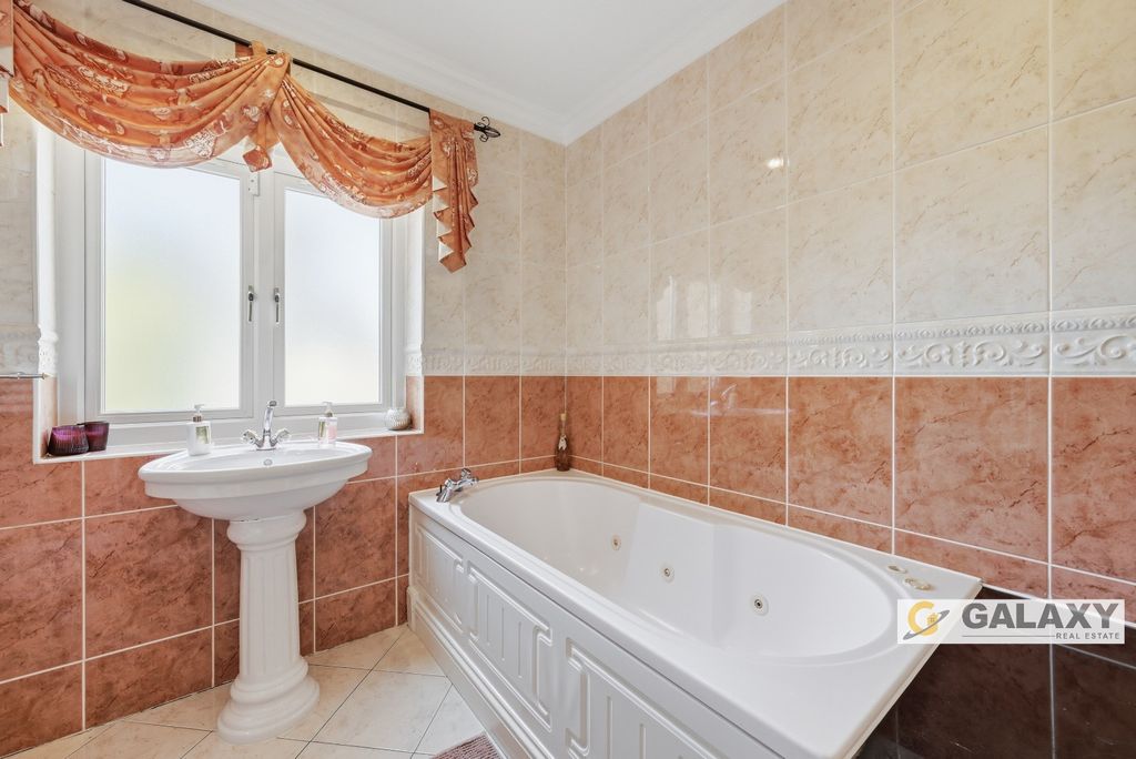 Additional image 22 of 7 bed detached house for saleCamp Road, Gerrards Cross SL9