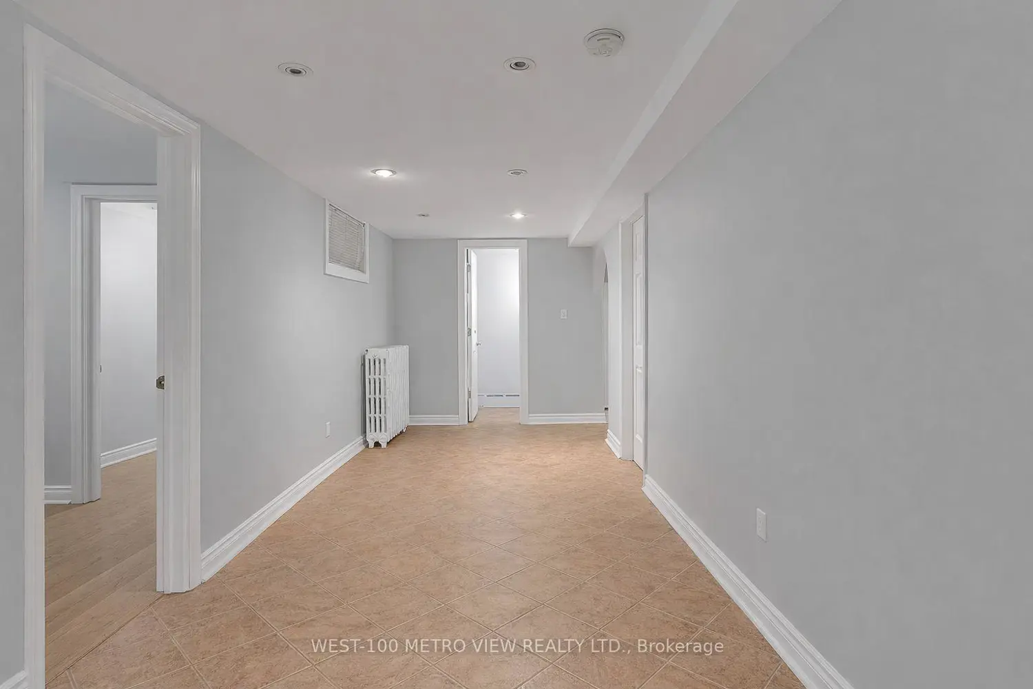 Additional image 14 of 1733 Dufferin Street