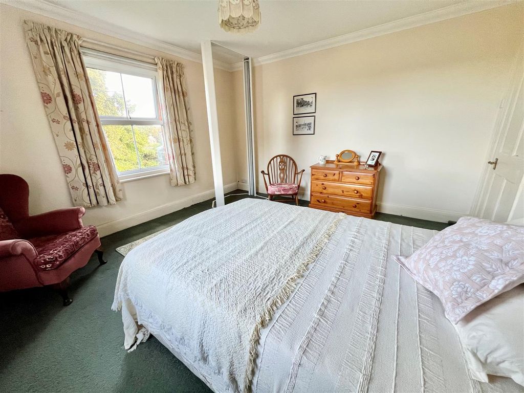 Additional image 10 of 4 bed detached house for saleFreshwater, Isle Of Wight PO40