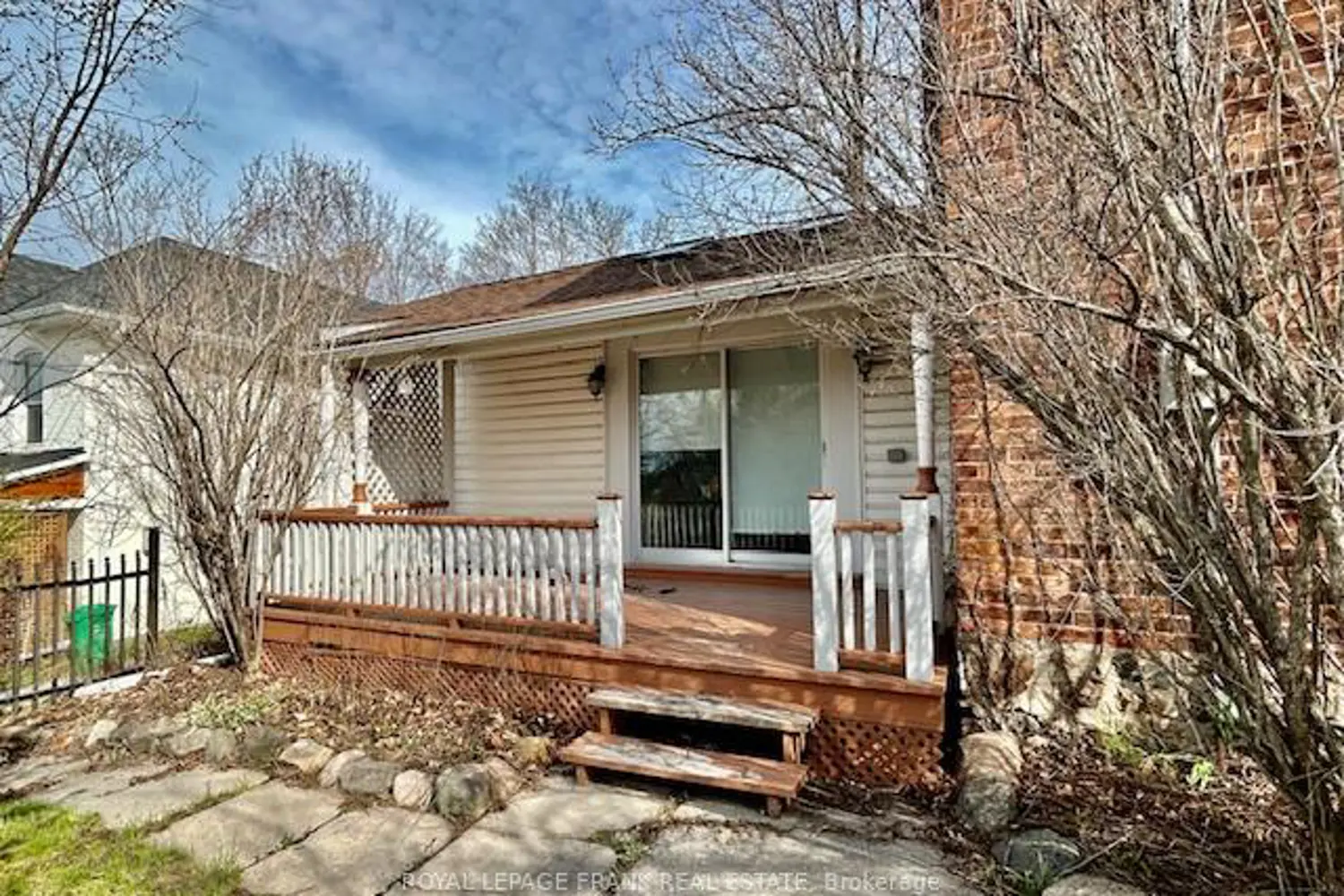 601 Rubidge Street photo 3
