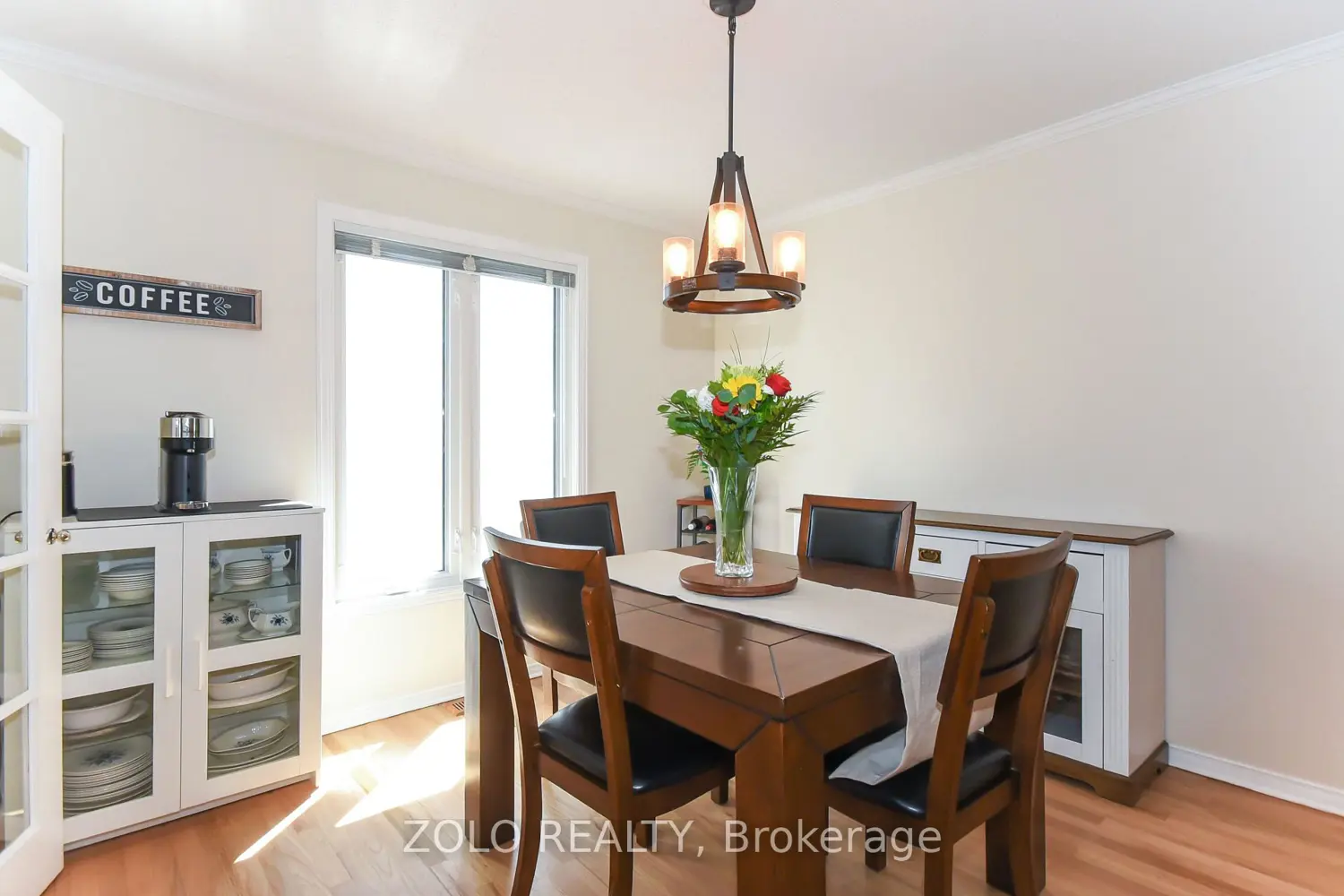 617 Pocono Crescent photo 5