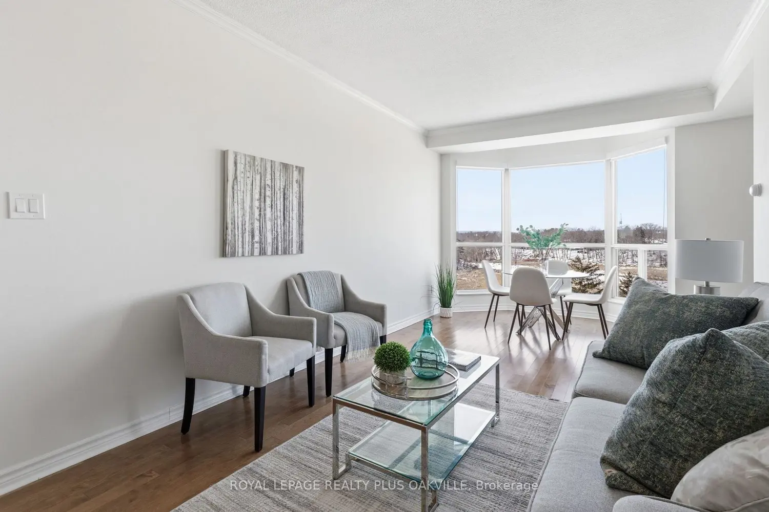 Additional image 8 of 2511 Lakeshore Road 718