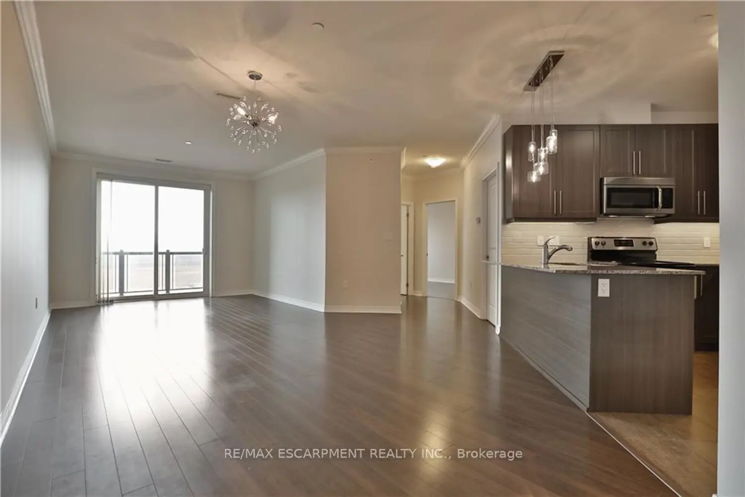 33 Whitmer Street 623 photo 2