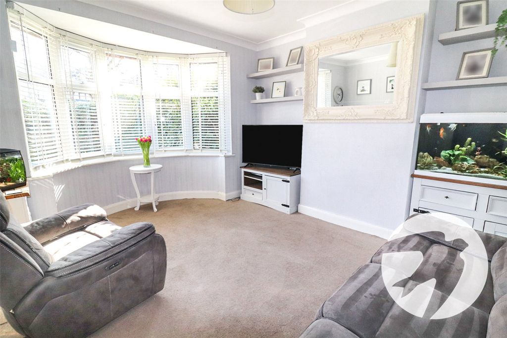 Additional image 2 of 3 bed semi-detached house for salePark Crescent, Erith DA8