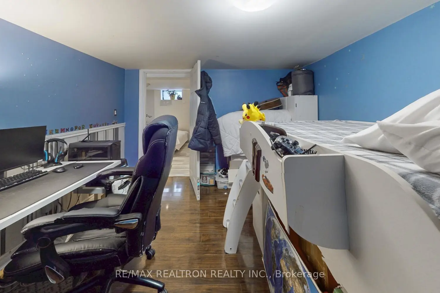 Additional image 17 of 132 Porchester Drive