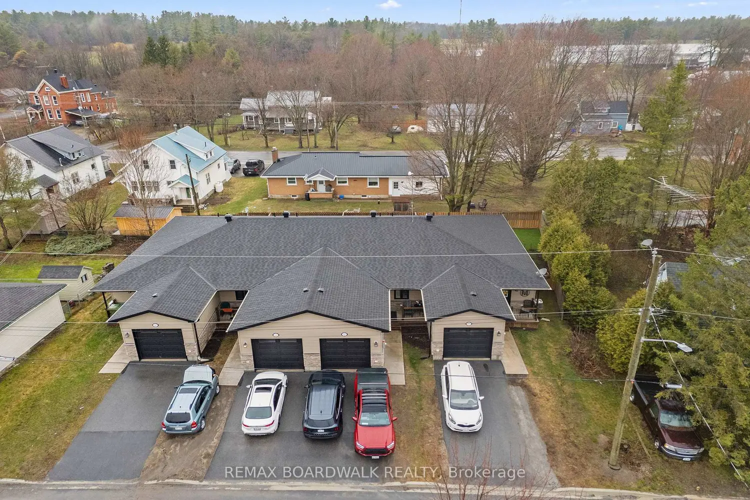 32 David Street C photo 5