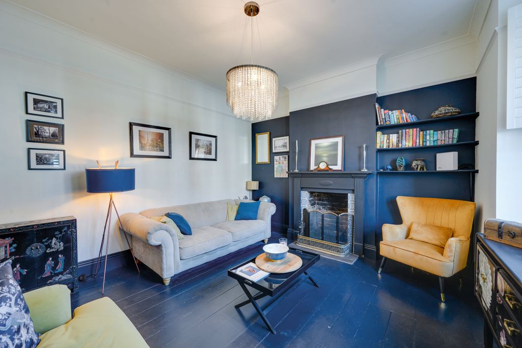 Additional image 4 of 5 bed end terrace house for saleRanelagh Road, Felixstowe IP11