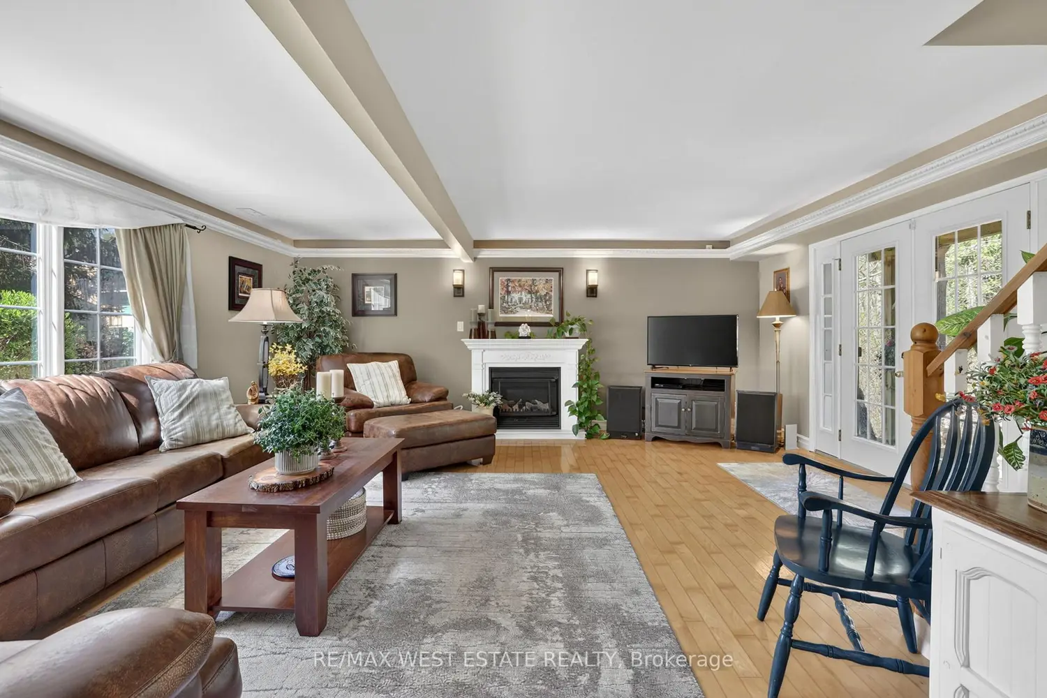 308049 Hockley Road photo 4