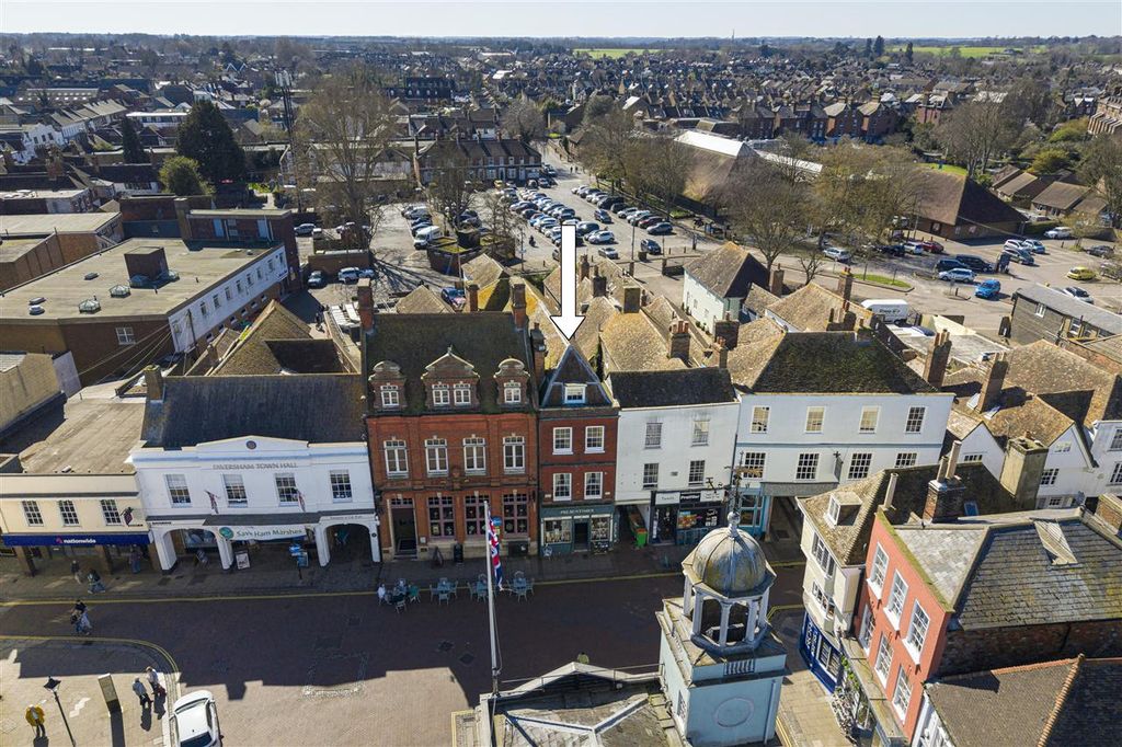 Additional image 30 of 5 bed terraced house for saleHugh House, Hugh Place, Faversham ME13