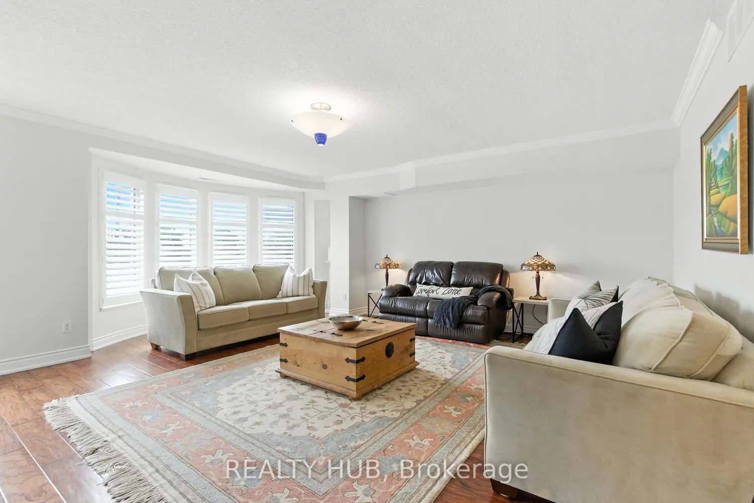442 Maple Avenue 7 photo 4