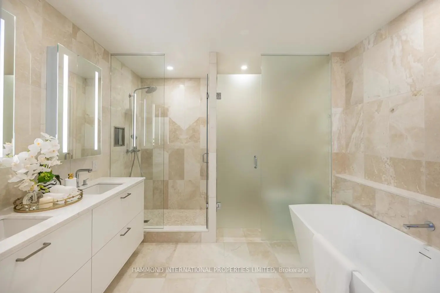 Additional image 11 of 397 Royal Orchard Boulevard 706