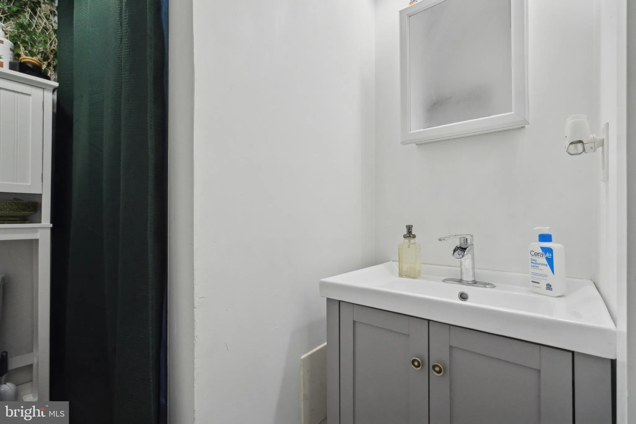 Additional image 107 of 125 W Susquehanna Avenue, Philadelphia, PA 19122