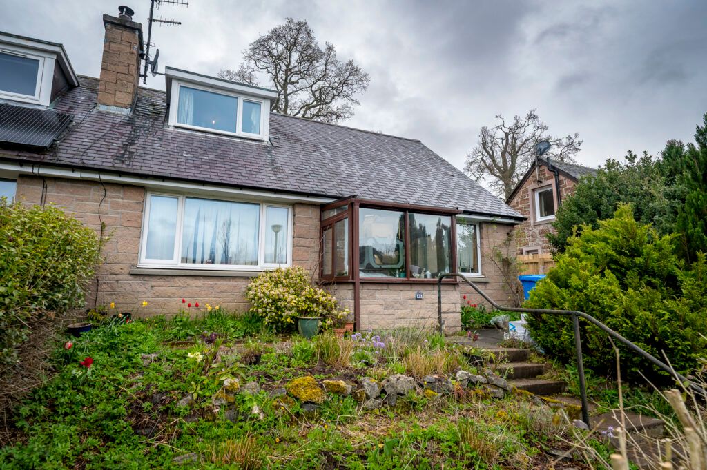 3 bed semi-detached house for sale56 Tor View Contin, Strathpeffer IV14