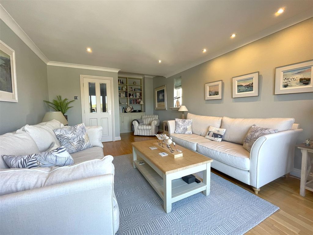 Additional image 18 of 3 bed town house for saleDaglands Road, Fowey PL23