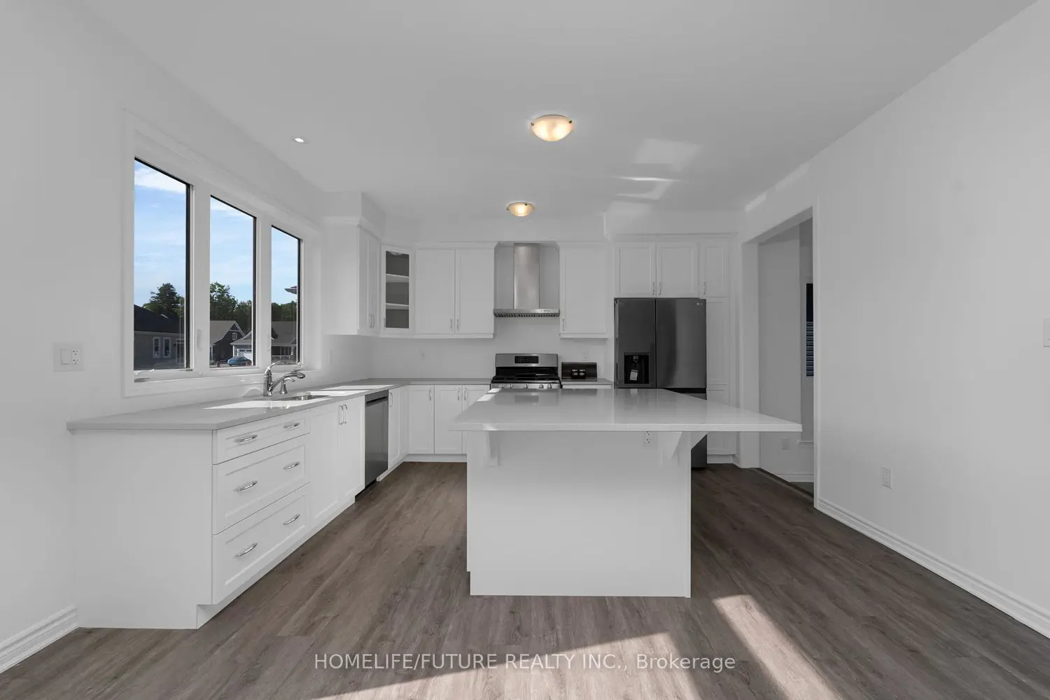 1 Dyer Crescent photo 5