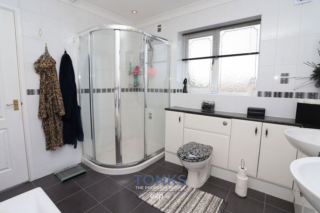 Additional image 18 of 4 bed detached house for saleWestdean Close, Halesowen B62