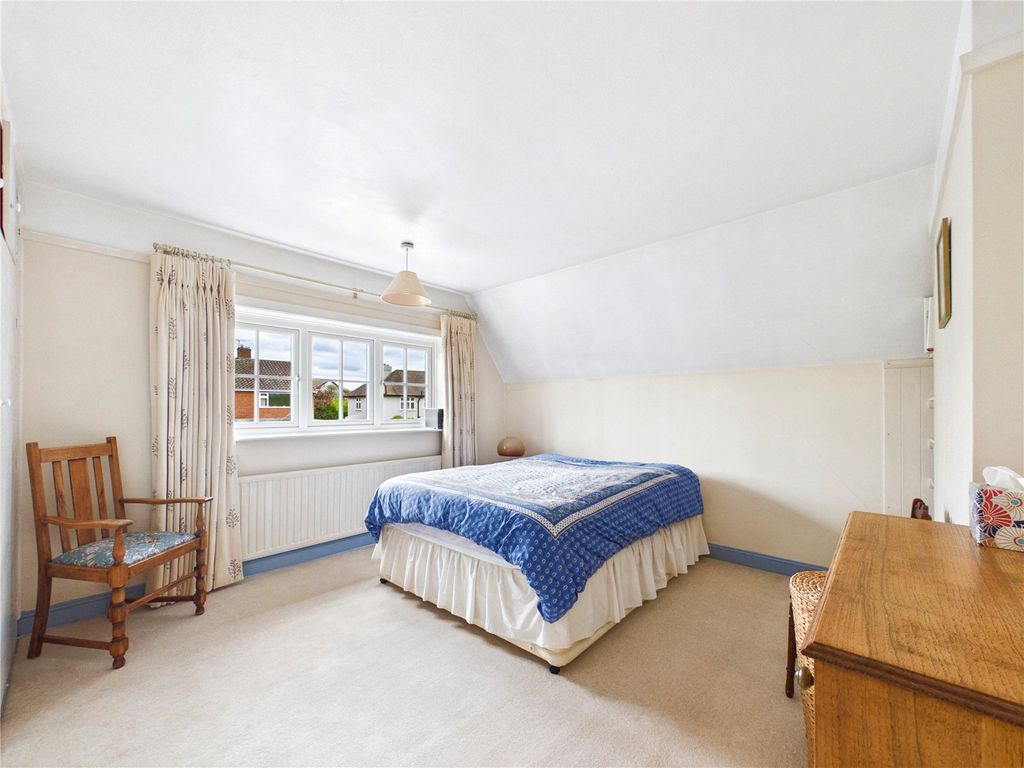 Additional image 7 of 4 bed detached house for saleLinks Avenue, Felixstowe, Suffolk IP11