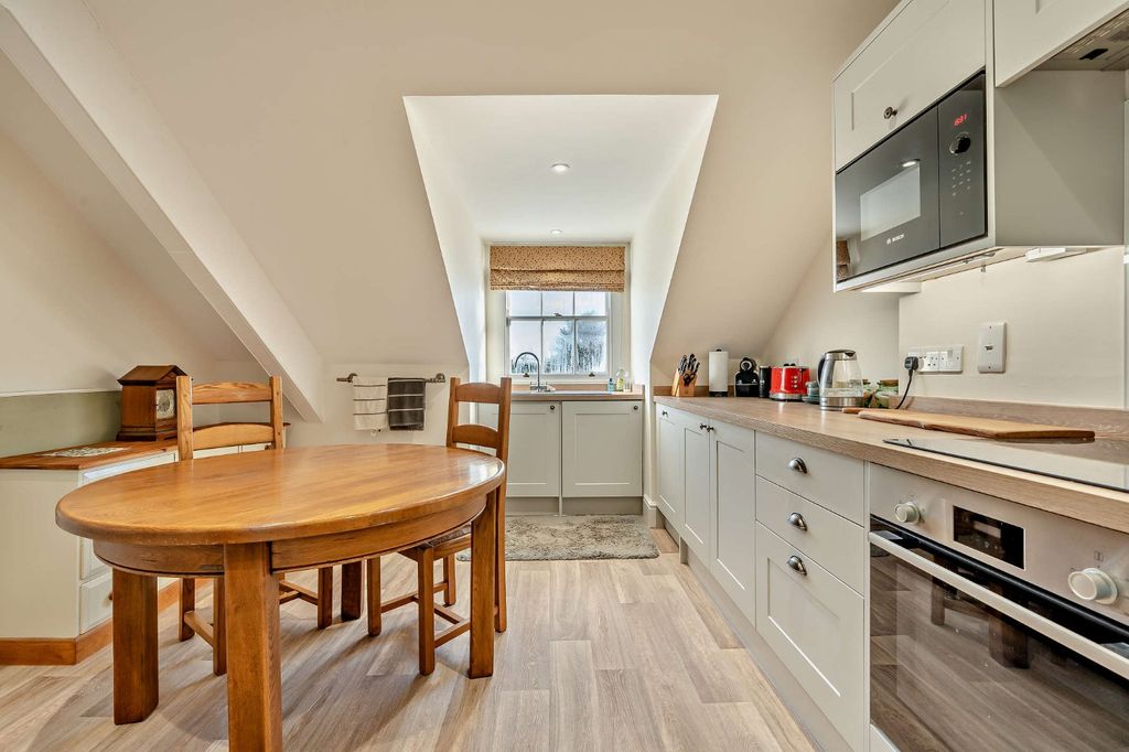 Additional image 3 of 1 bed flat for saleHigh Street, Fairford, Gloucestershire GL7