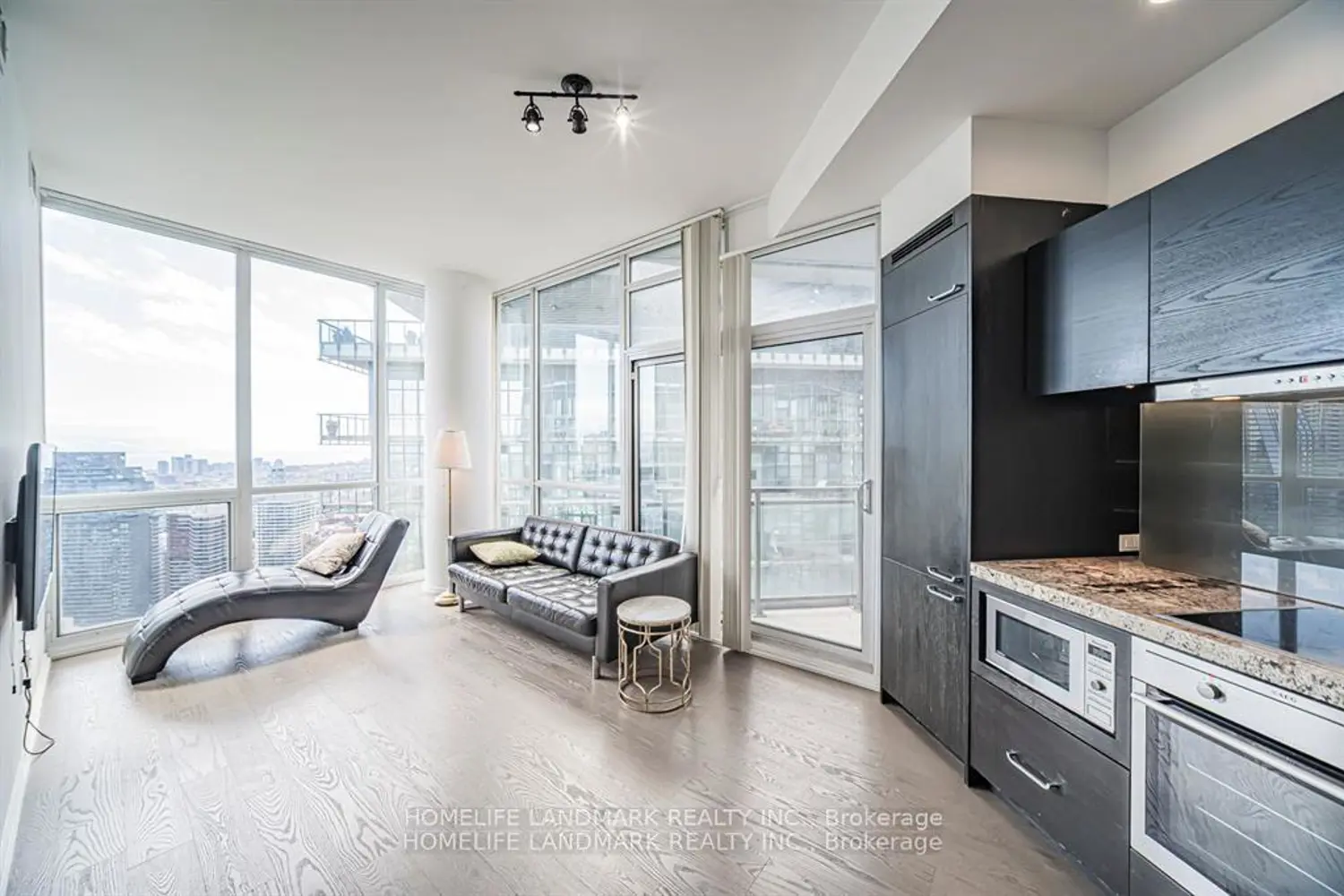 Additional image 9 of 45 Charles Street 5202