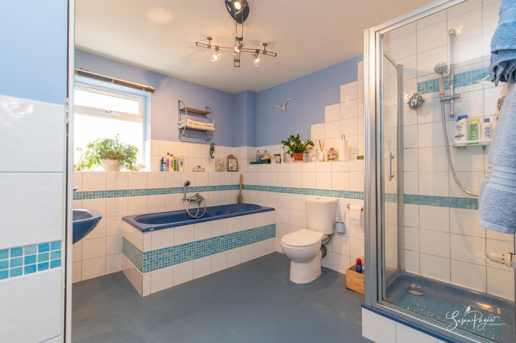 Additional image 20 of 3 bed detached bungalow for saleCopse Lane, Freshwater PO40