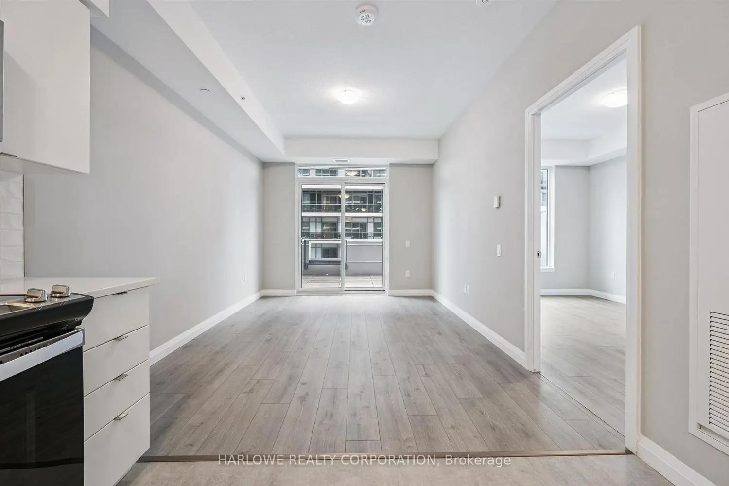 93 Arthur Street 311 photo 2