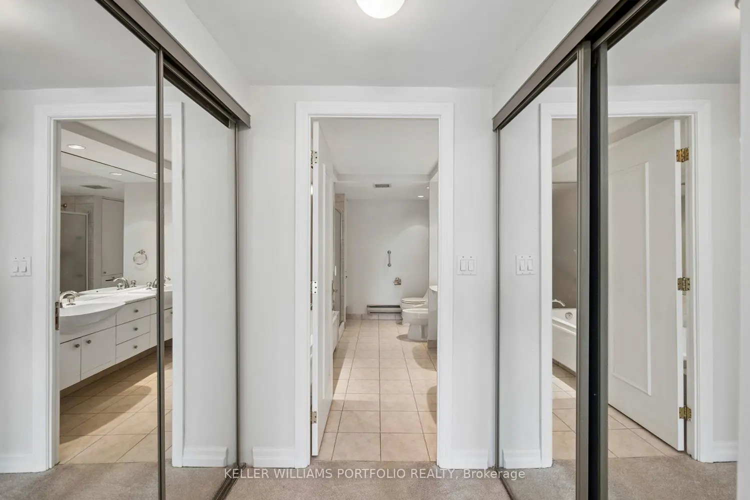 Additional image 10 of 2727 Yonge Street 702