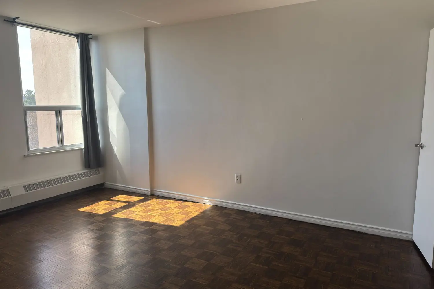 Additional image 9 of 60 Pavane Link Way 706
