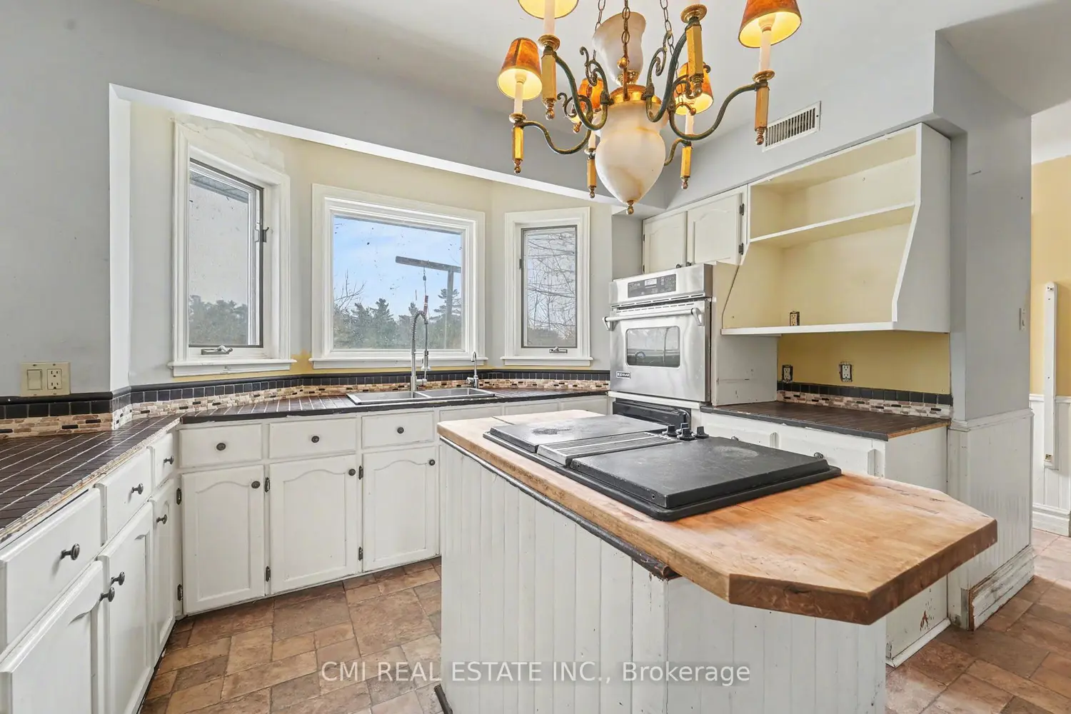 4810 Mohrs Road photo 5