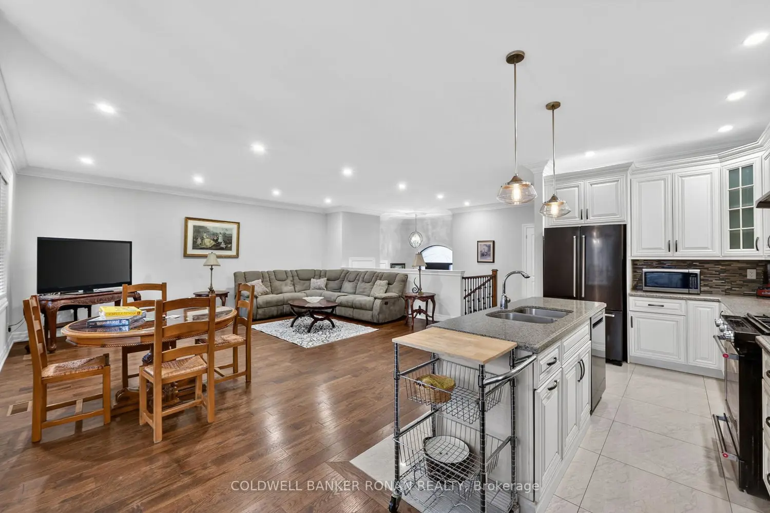 3019 Sandy Cove Drive photo 5