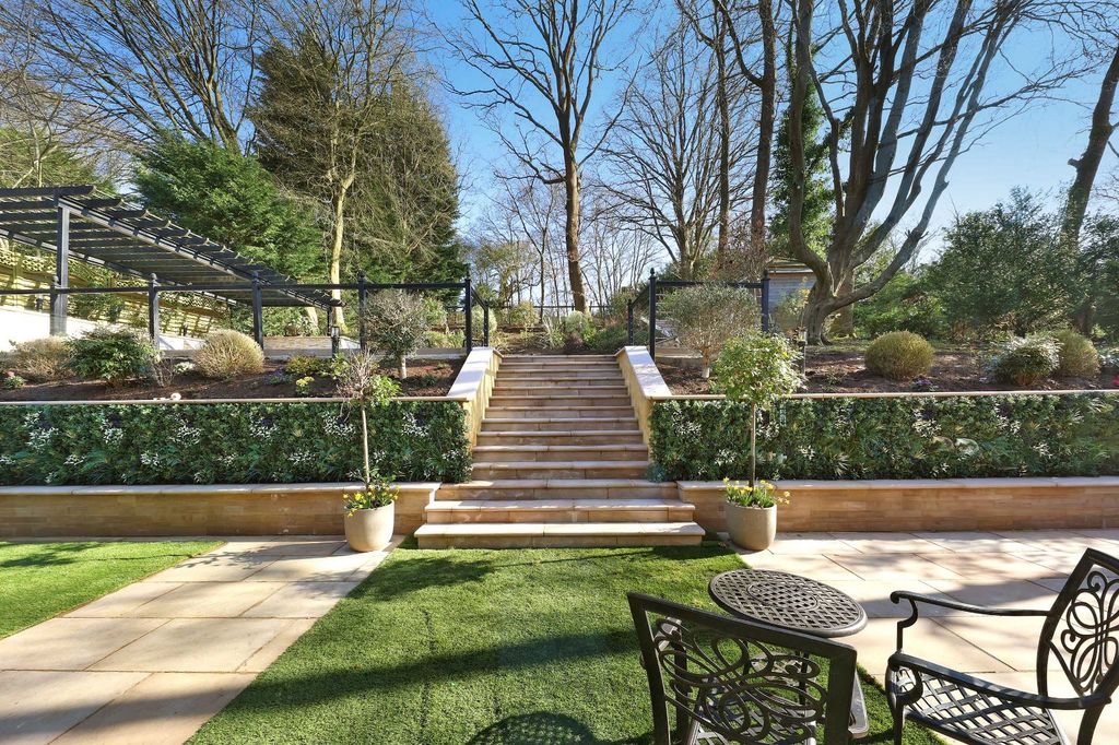 Additional image 36 of 5 bed detached house for saleValley Way, Gerrards Cross, Buckinghamshire SL9