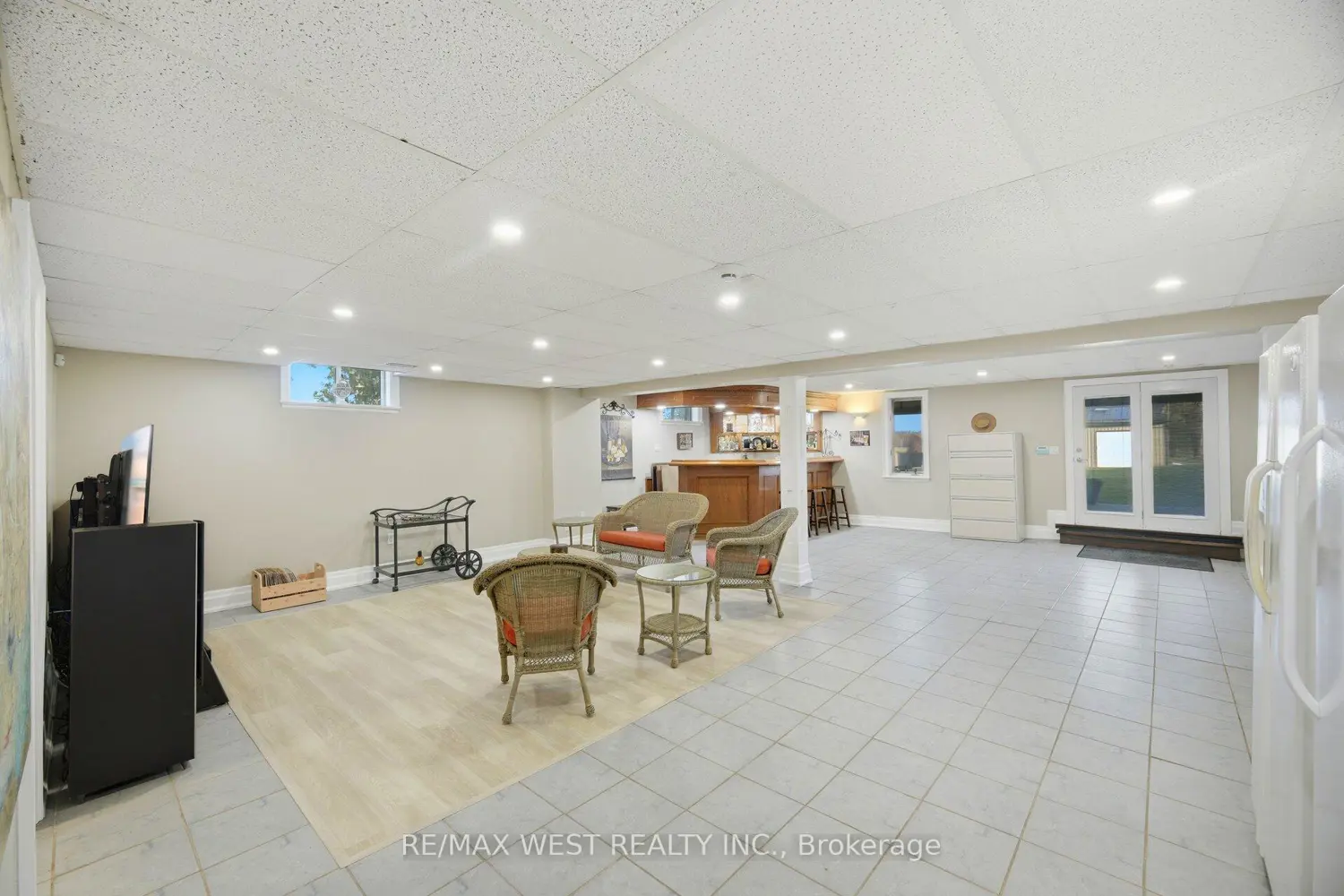 Additional image 8 of 1779 Line 13