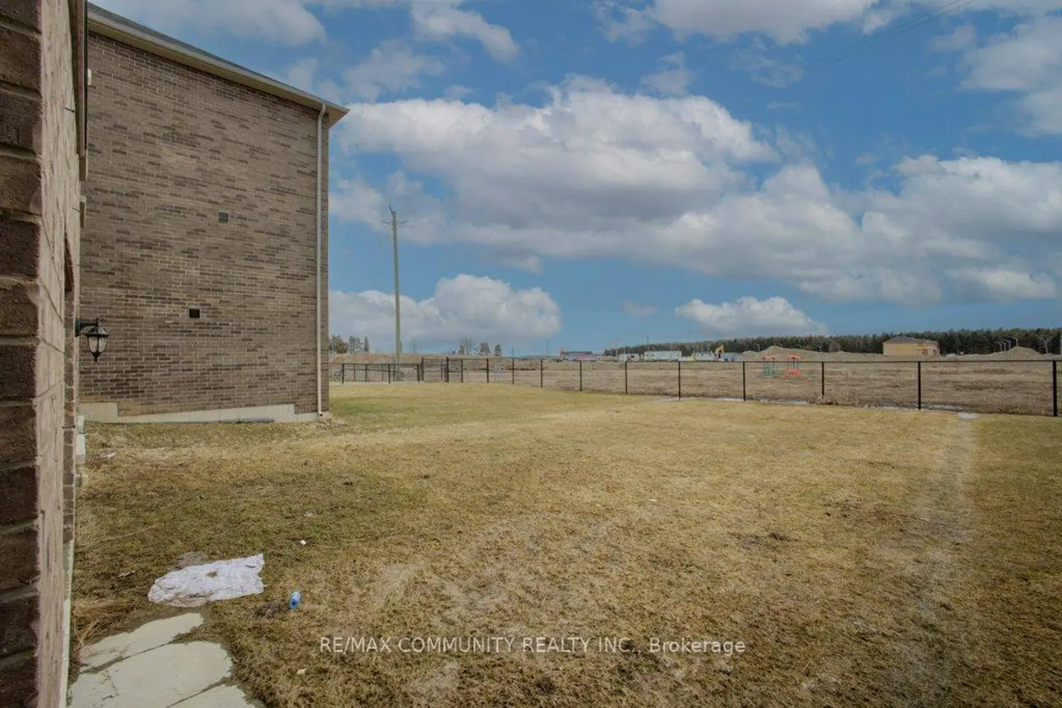 Additional image 16 of 299 Ridley Crescent