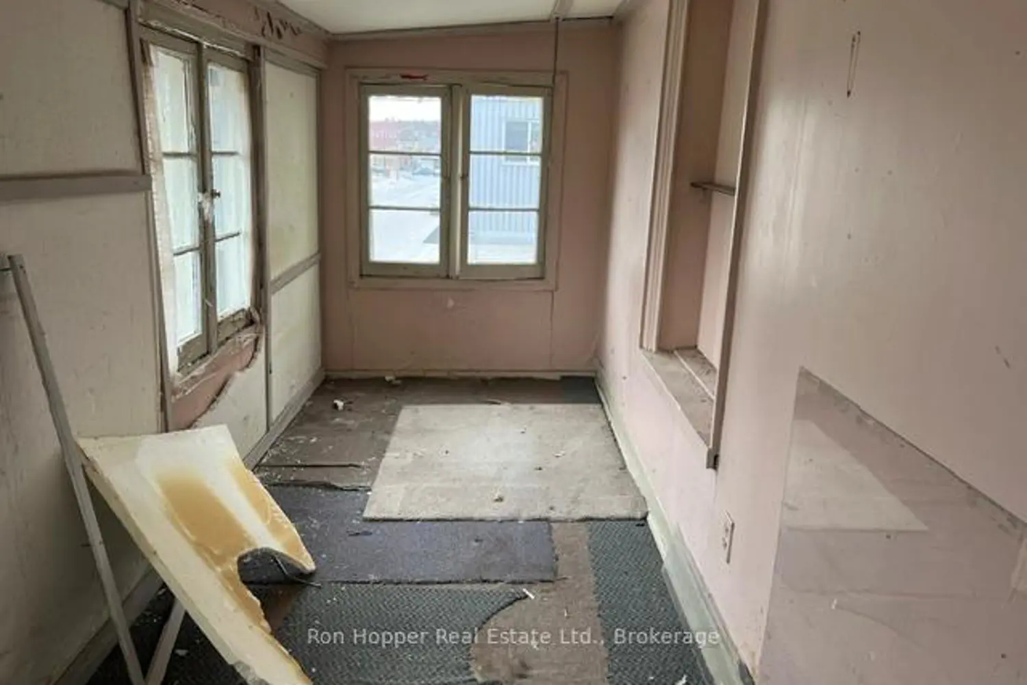 1086 3Rd Avenue photo 5