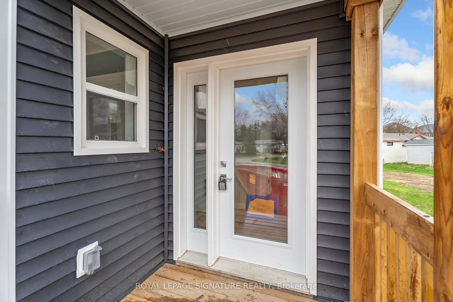 16 Briarwood Place photo 4