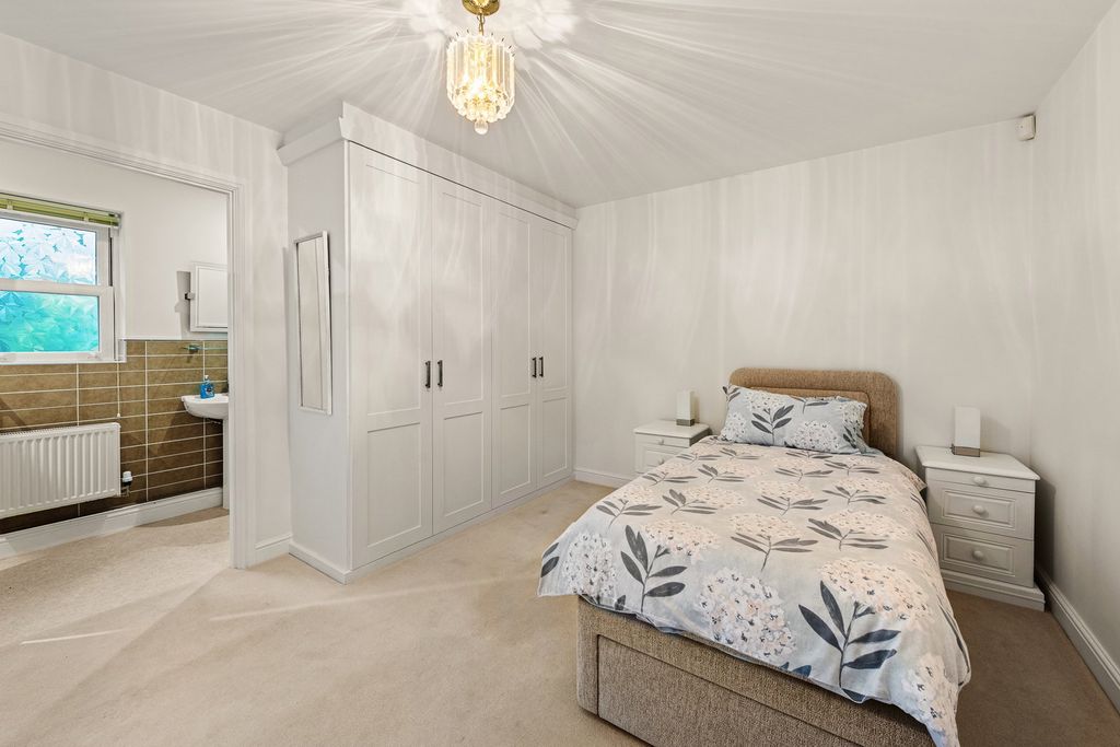 Additional image 13 of 3 bed bungalow for saleBelton Gardens, Grantham NG31