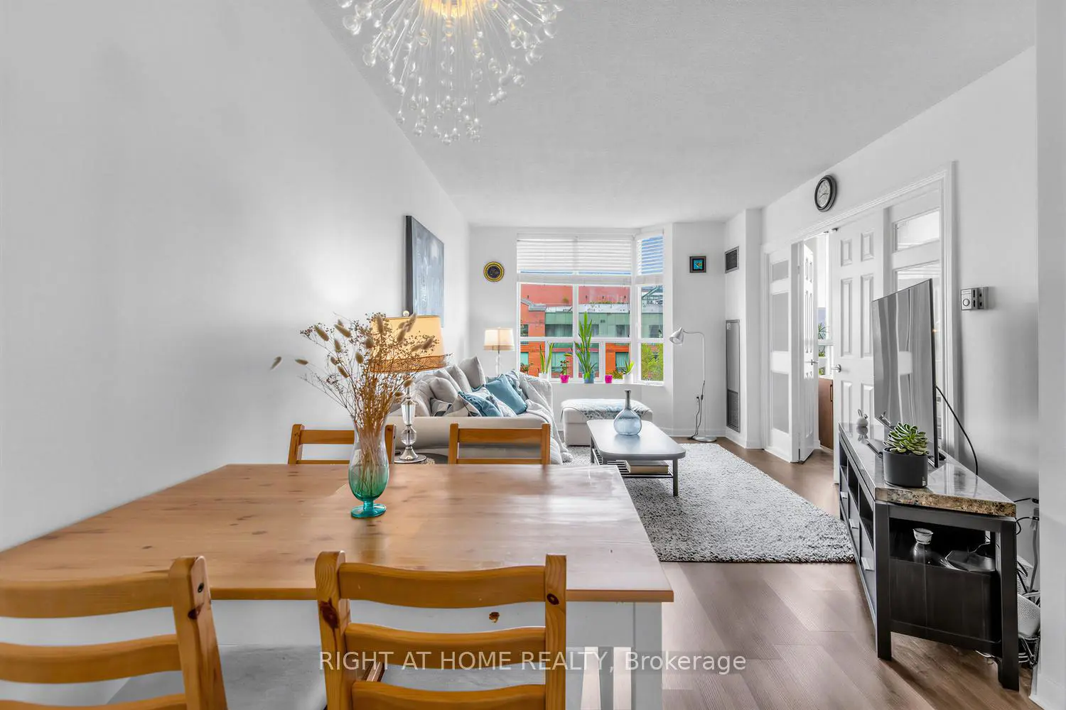 Additional image 3 of 284 Bloor Street 804