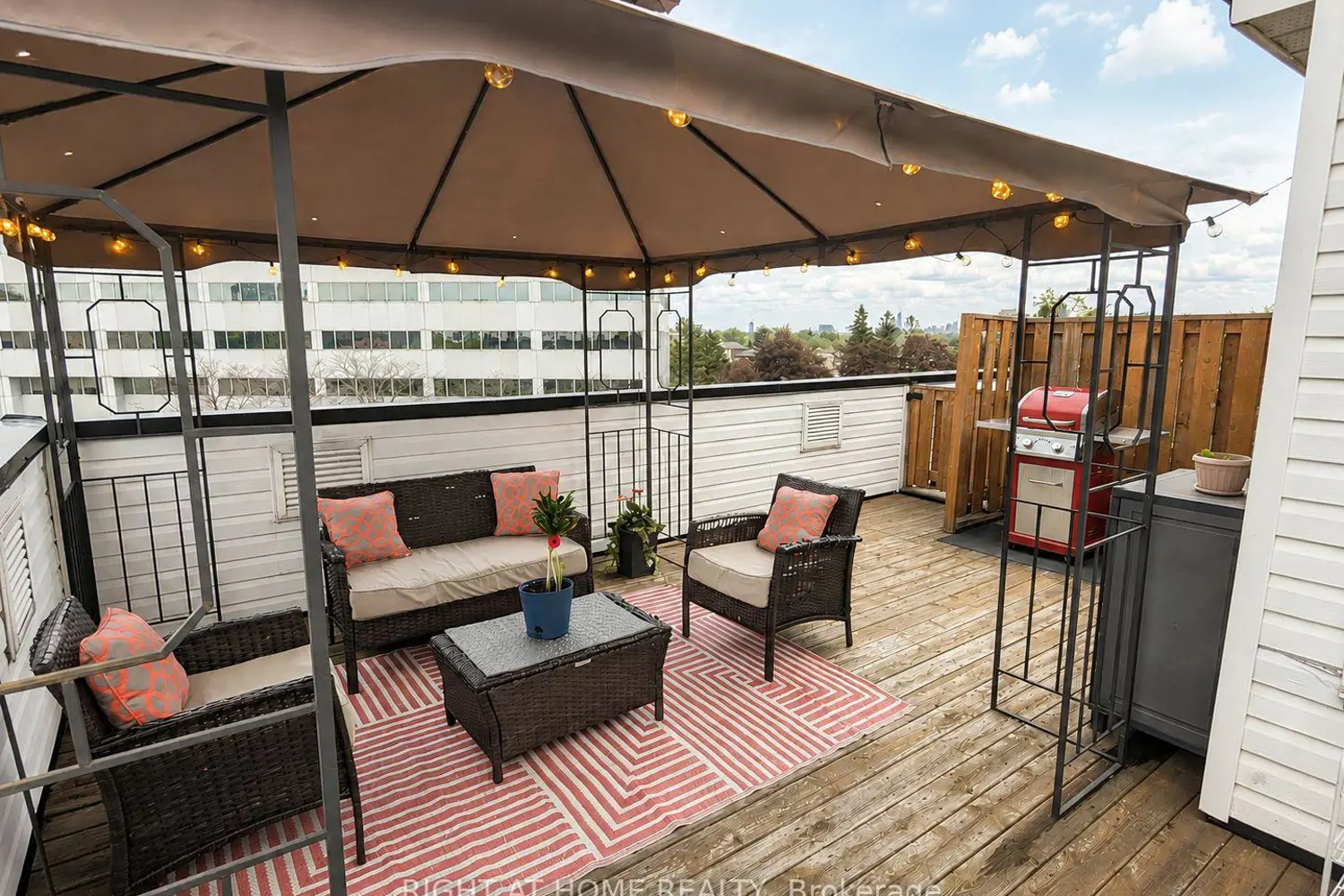 Additional image 10 of 760 Lawrence Avenue 221