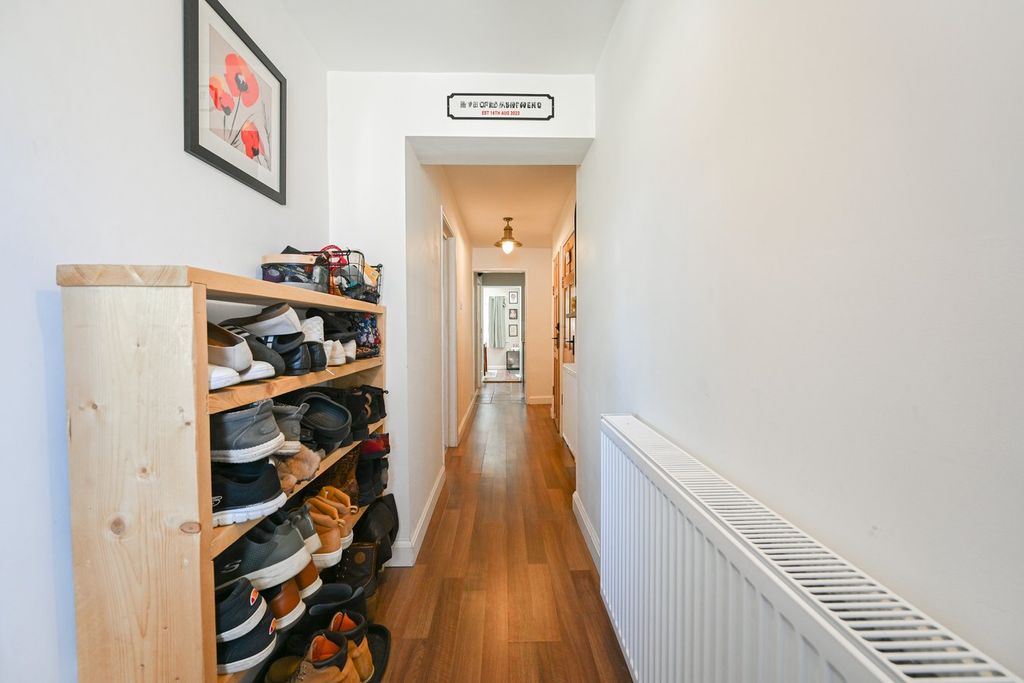 Additional image 6 of 3 bed semi-detached house for saleOaklands Close, Fordingbridge SP6