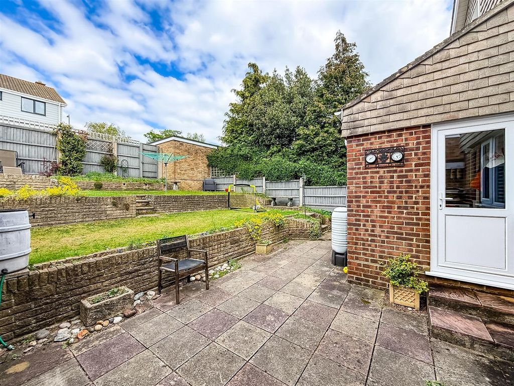 Additional image 19 of 4 bed detached house for saleFroxfield Gardens, Portchester PO16